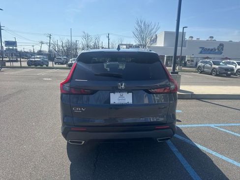 Used 2023 Honda CR-V Sport image 7