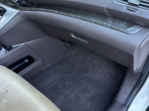 Used 2012 Honda CR-V EX-L image 17