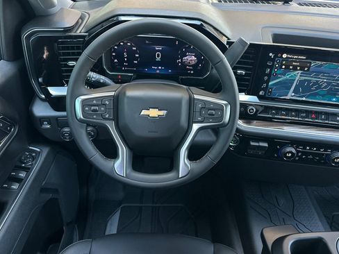 New 2026 Chevrolet Silverado 1500 LT w/ Safety Package RWD image 14
