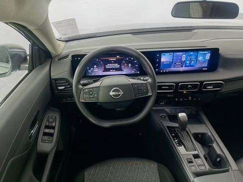 New 2026 Nissan Sentra SV FWD image 16