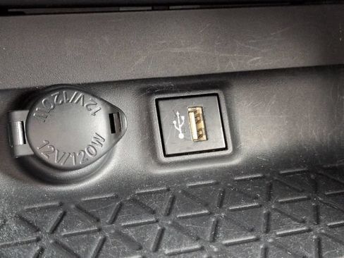 Certified 2024 Toyota RAV4 LE FWD image 21