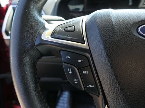 Used 2022 Ford Edge SEL AWD/4WD image 13