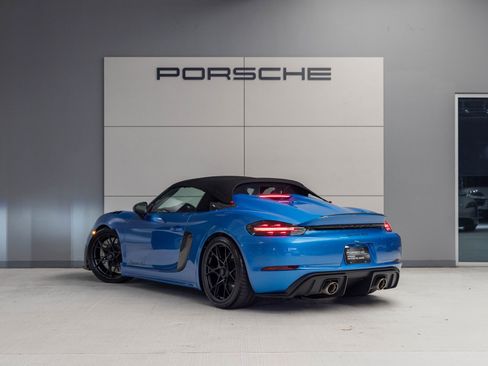 Used 2025 Porsche 718 Boxster Spyder RS w/ Weissach Package image 3