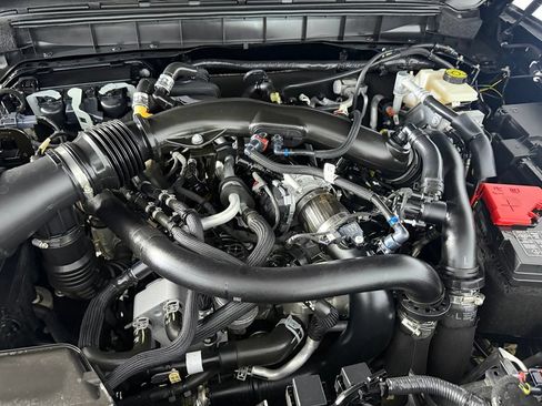 Used 2024 Ford Bronco Raptor w/ Interior Carbon Fiber Pack 6 AWD/4WD image 35