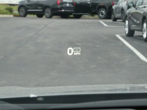 New 2025 Buick Envision Sport Touring image 13