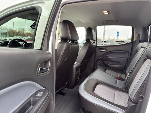 Used 2022 Chevrolet Colorado Z71 image 31