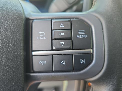 Used 2025 Ford F150 XLT w/ Equipment Group 301A Standard AWD/4WD image 18
