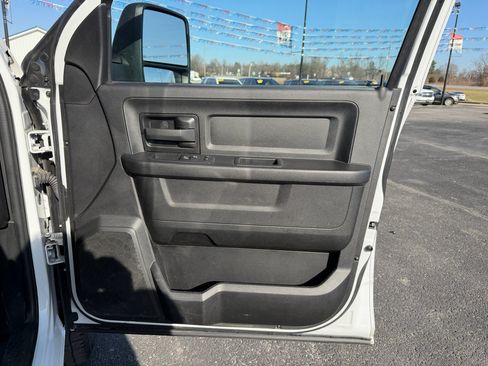 Used 2023 RAM 3500 Tradesman image 21