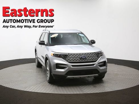 Used 2023 Ford Explorer Limited AWD/4WD image 55
