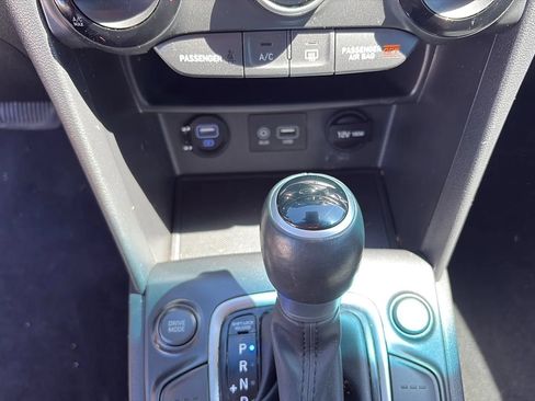 Used 2020 Hyundai Kona SEL AWD/4WD image 20