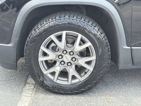 Used 2020 GMC Acadia SLT FWD image 11