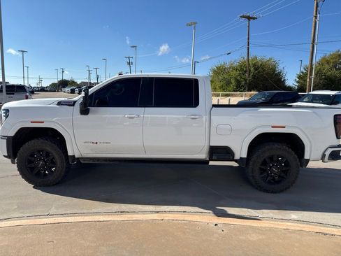 Used 2025 GMC Sierra 2500 AT4 w/ AT4 Premium Plus Package AWD/4WD image 7