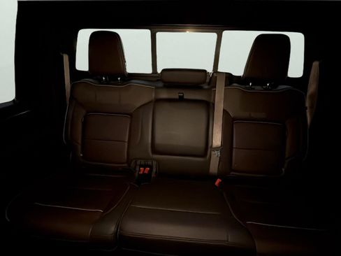 Used 2024 GMC Sierra 3500 Denali w/ Denali Reserve Package image 26