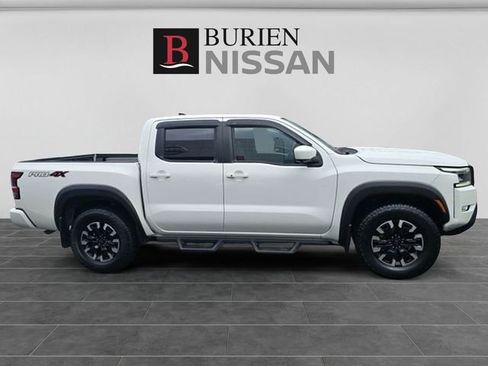Used 2023 Nissan Frontier PRO-4X w/ Pro Convenience Package AWD/4WD image 6