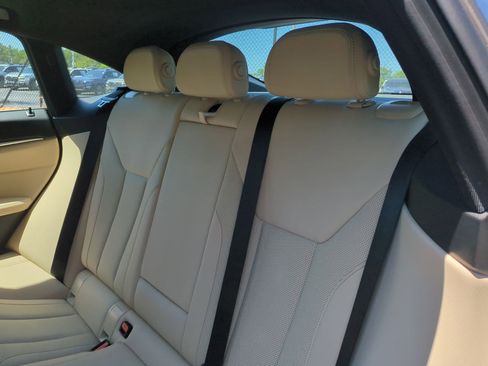 Used 2023 BMW i4 eDrive40 w/ Premium Package RWD image 32
