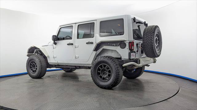 Used 2016 Jeep Wrangler Unlimited Rubicon AWD/4WD image 6