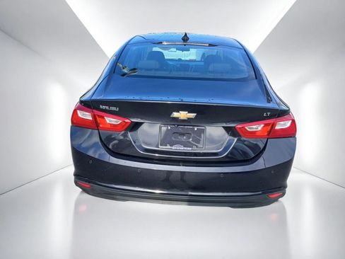 Used 2023 Chevrolet Malibu LT w/ Driver Confidence Package FWD image 4