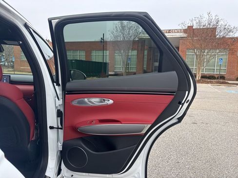 New 2026 Genesis GV70 3.5T Sport Advanced image 32