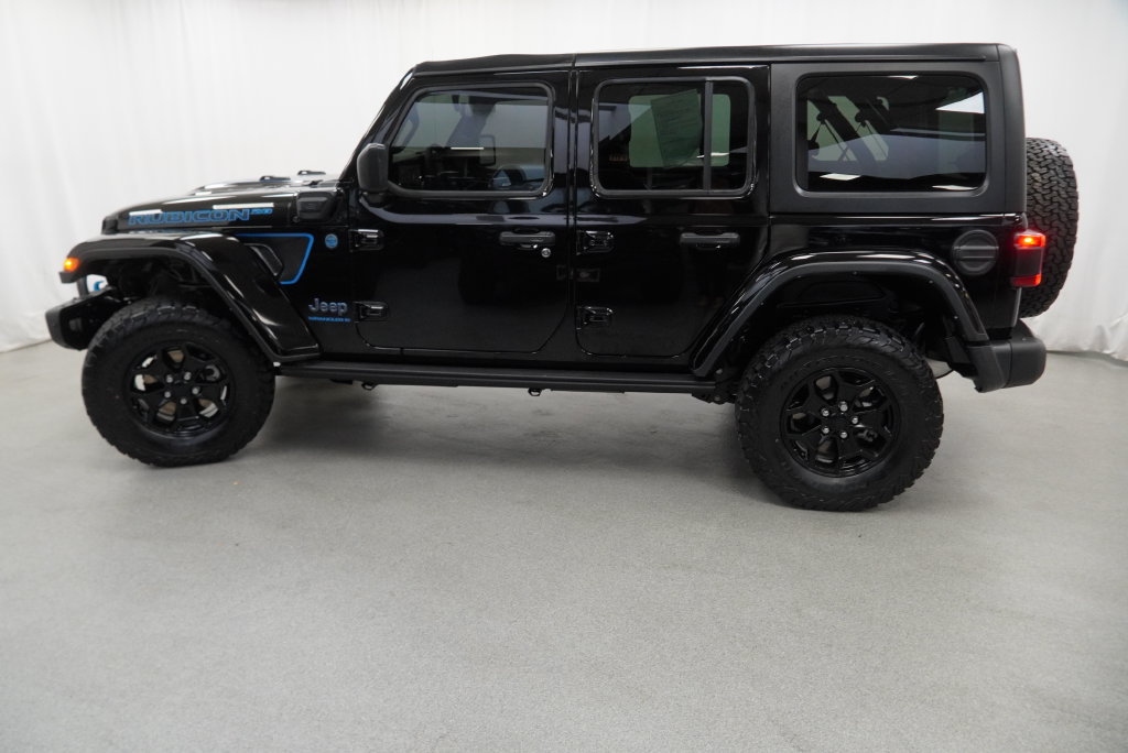 Used 2023 Jeep Wrangler Unlimited Rubicon 4xe AWD/4WD image 6