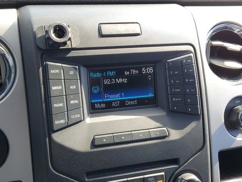 Used 2013 Ford F150 XLT w/ Luxury Equipment Group AWD/4WD image 20