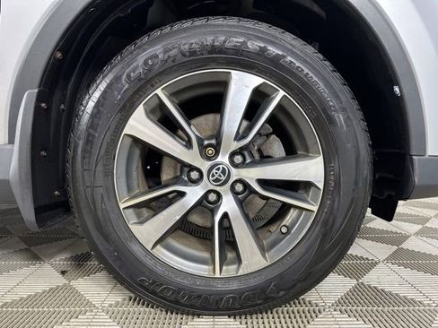 Used 2016 Toyota RAV4 XLE AWD/4WD image 9