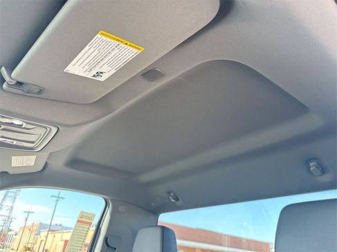 Used 2025 Chevrolet Silverado 1500 W/T image 20