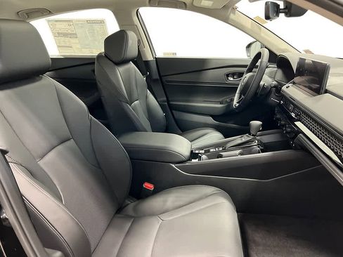 New 2025 Honda Accord EX-L image 32