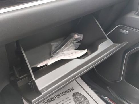 Used 2025 Chevrolet Silverado 2500 LTZ w/ LTZ Premium Package image 20