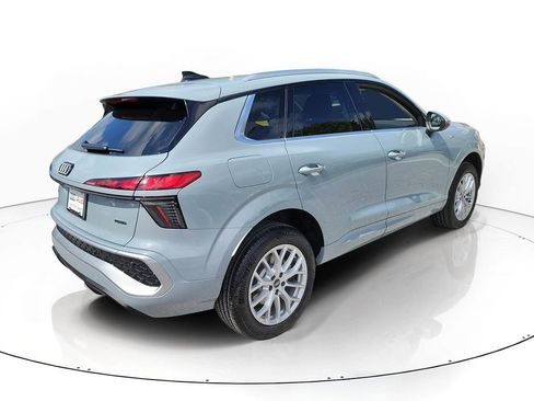 New 2026 Audi Q3 quattro 2.0T AWD/4WD image 4
