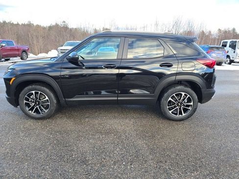 New 2026 Chevrolet TrailBlazer LT image 2