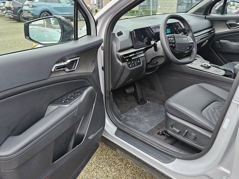 New 2026 Kia Sportage X-Line image 18