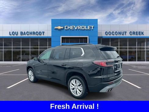 Used 2024 GMC Acadia Elevation image 6