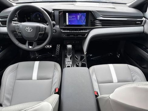 Used 2026 Toyota Camry SE w/ Convenience Package FWD image 22