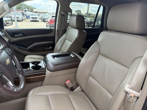 Used 2016 Chevrolet Tahoe LT RWD image 5