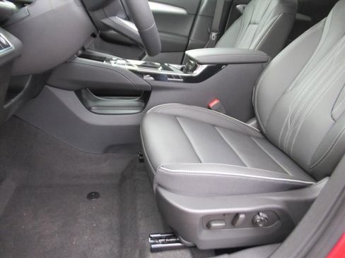 New 2026 Buick Envision Avenir image 19