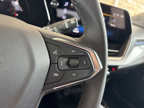 New 2026 Chevrolet Trax LT w/ LT Convenience Package image 27