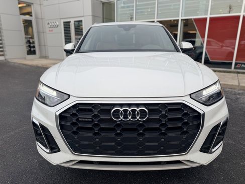 Certified 2023 Audi Q5 e Premium Plus w/ Premium Plus Package image 9