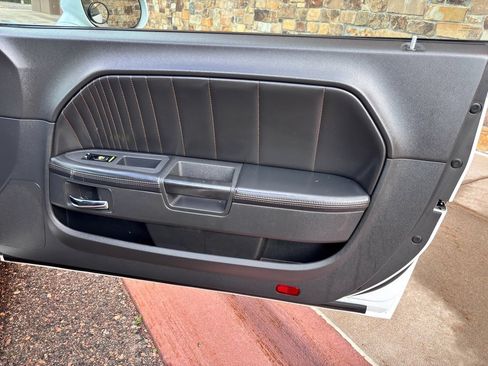 Used 2014 Dodge Challenger R/T RWD image 37