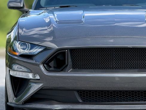 Used 2019 Ford Mustang GT w/ Equipment Group 301A RWD image 14