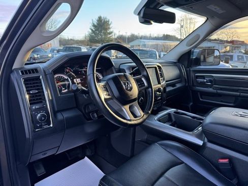 Used 2018 RAM 2500 Laramie w/ Sport Appearance Group image 9