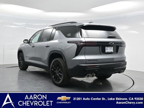 New 2026 Chevrolet Traverse LT w/ Midnight/Sport Edition image 5