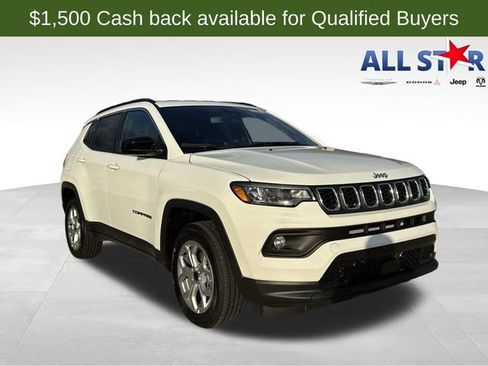 New 2026 Jeep Compass Latitude image 1