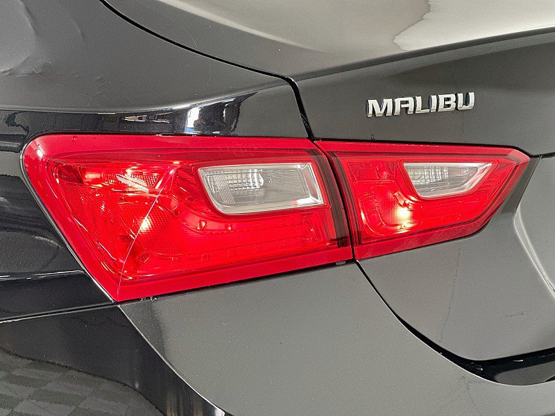 Used 2025 Chevrolet Malibu LT FWD image 23