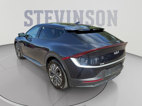 Used 2024 Kia EV6 Light AWD/4WD image 3