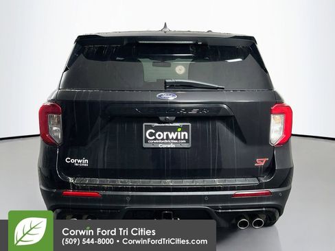 Used 2021 Ford Explorer ST w/ ST Street Pack image 14