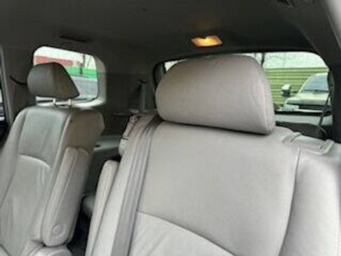 Used 2010 Toyota Highlander Limited image 17
