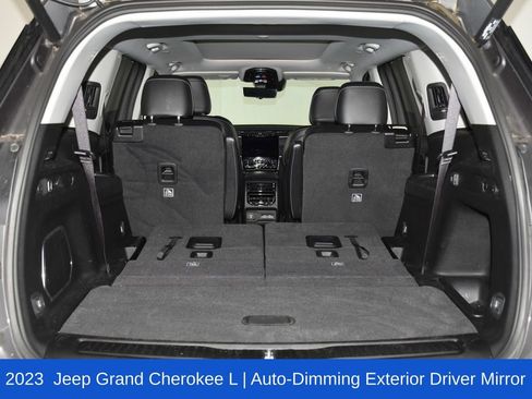 Used 2023 Jeep Grand Cherokee L Limited w/ Luxury Tech Group II AWD/4WD image 33