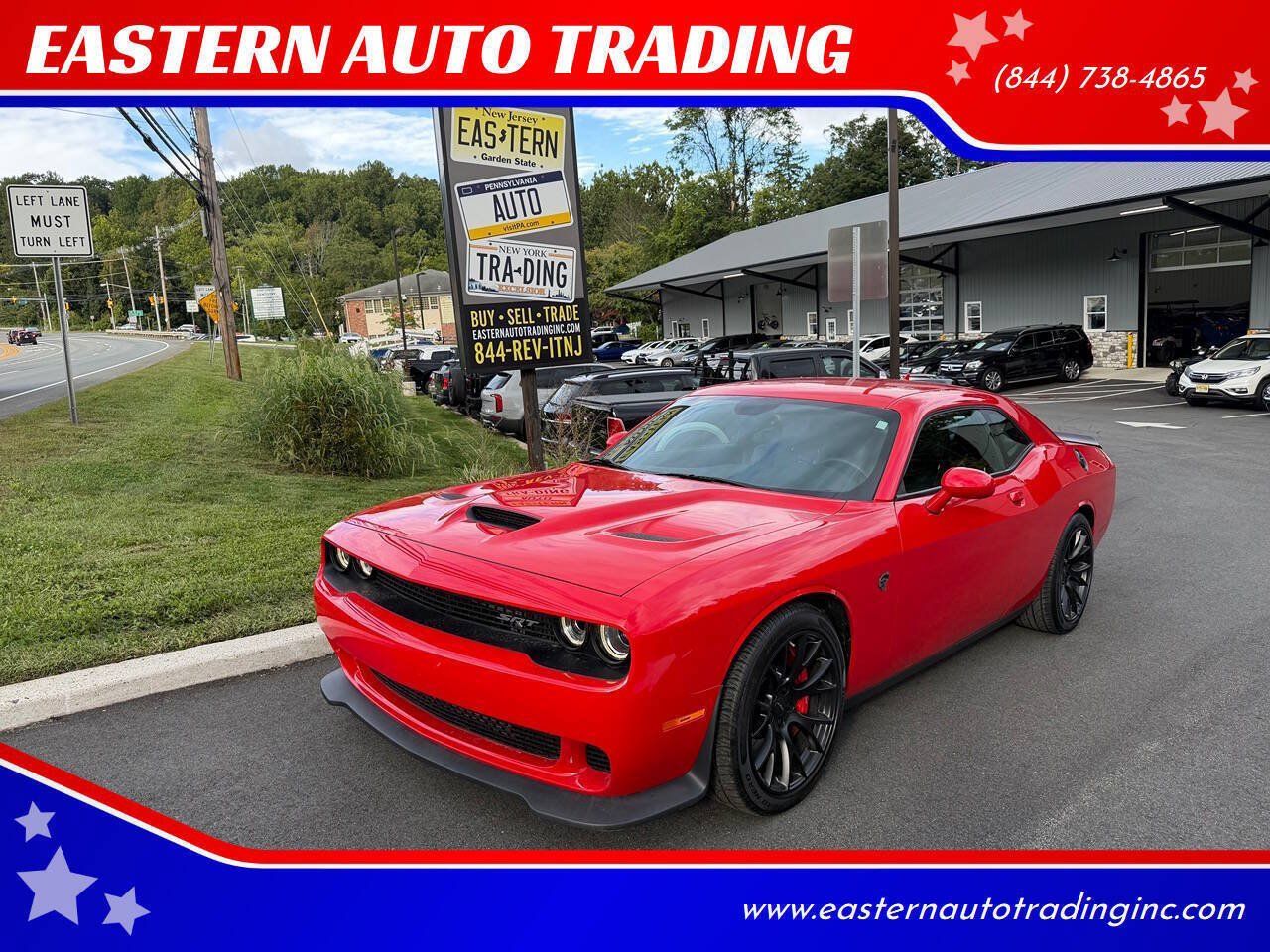 Used 2015 Dodge Challenger SRT Hellcat RWD image 1