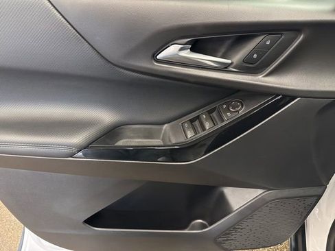 New 2026 Chevrolet Equinox LT AWD/4WD image 10