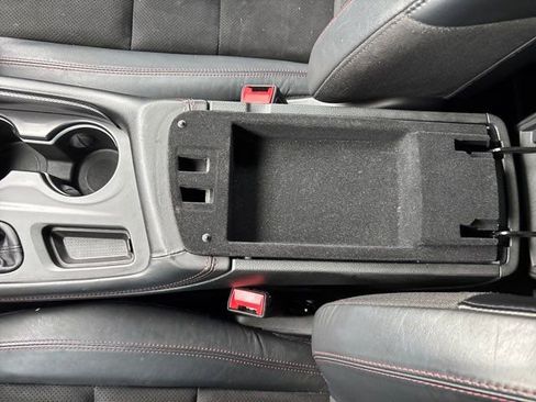 Used 2022 Dodge Durango R/T w/ Blacktop Package RWD image 43